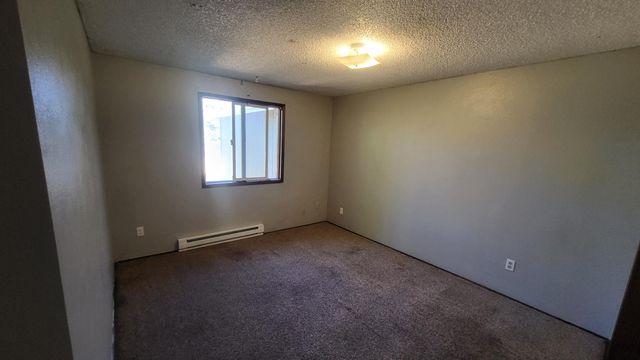 2926 SW 23rd Street, Redmond, OR 97756