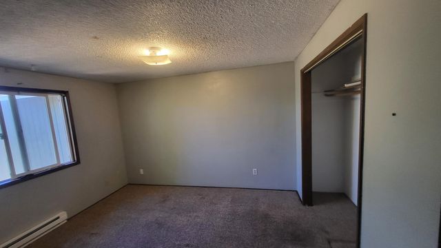2926 SW 23rd Street, Redmond, OR 97756