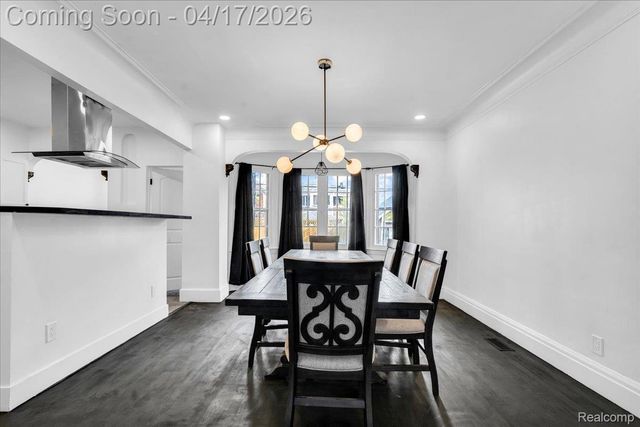 2633 Collingwood Street, Detroit, MI 48206