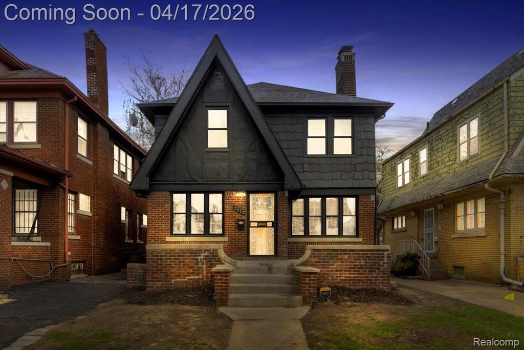 2633 Collingwood Street, Detroit, MI 48206