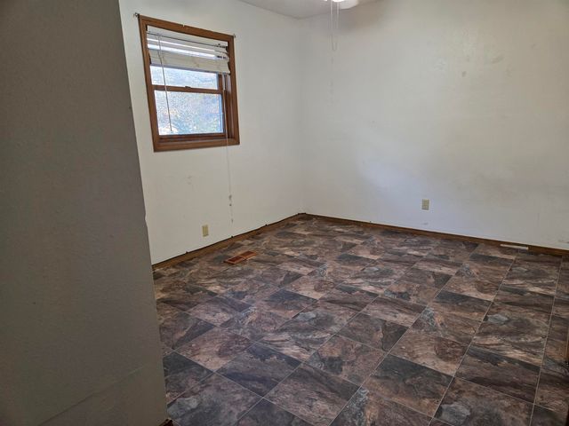 156 Pottawattamie Drive, Cherokee Village, AR 72529