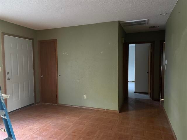 156 Pottawattamie Drive, Cherokee Village, AR 72529