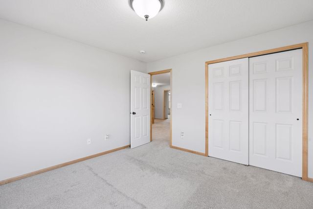 15376 Plumstone Drive, Eden Prairie, MN 55347