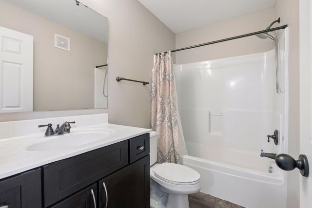 15376 Plumstone Drive, Eden Prairie, MN 55347