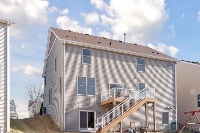 15376 Plumstone Drive, Eden Prairie, MN 55347