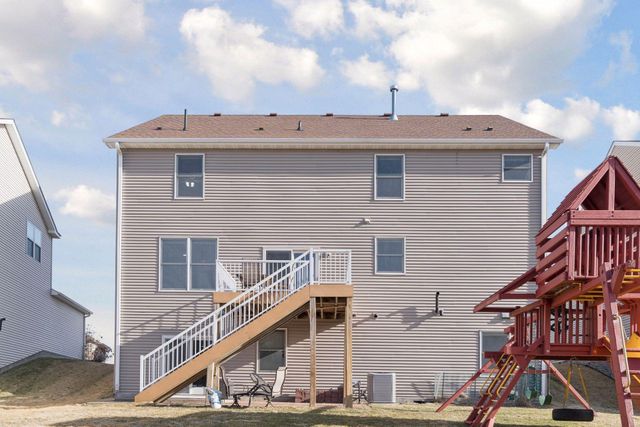 15376 Plumstone Drive, Eden Prairie, MN 55347