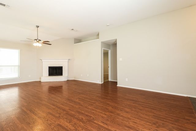 1118 Cedar Ridge Lane, Burleson, TX 76028