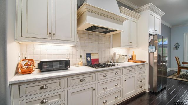3784 Southwood Dr, Tyler, TX 75707