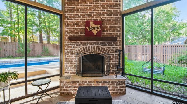 3784 Southwood Dr, Tyler, TX 75707