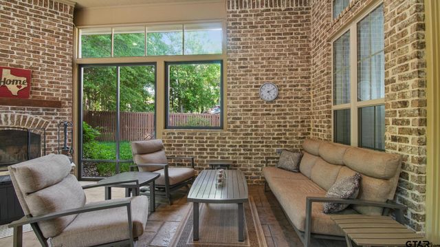 3784 Southwood Dr, Tyler, TX 75707