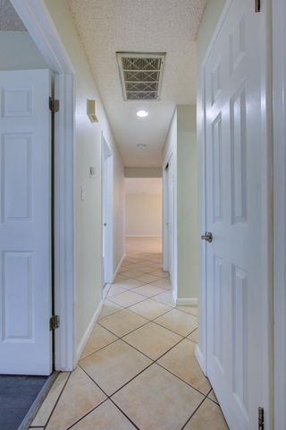 411 N santa monica, Los Banos, CA 93635