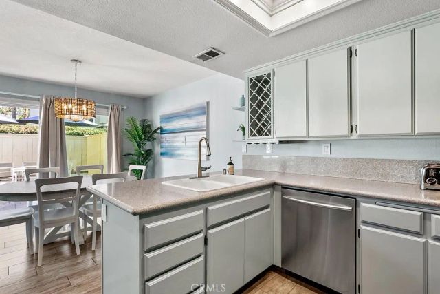 11 Wild Horse Loop 72, Rancho Santa Margarita, CA 92688