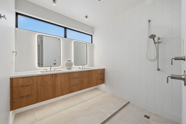 1403 Barton Hills DR 2, Austin, TX 78704