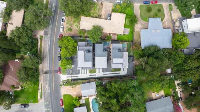 1403 Barton Hills DR 2, Austin, TX 78704