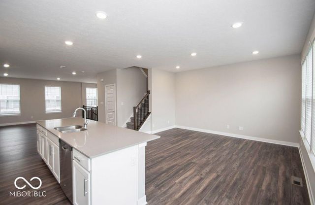7276 Zanesville Road, Carmel, IN 46033