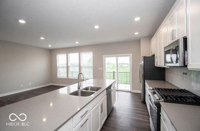 7276 Zanesville Road, Carmel, IN 46033