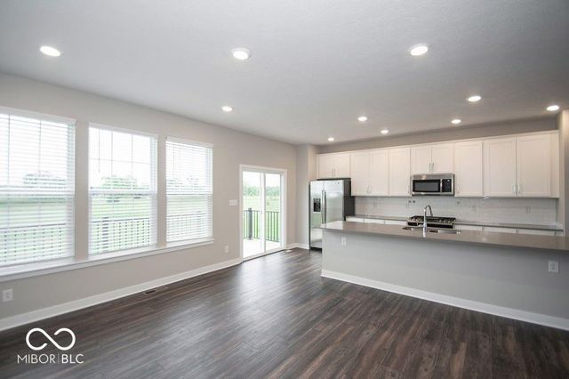 7276 Zanesville Road, Carmel, IN 46033