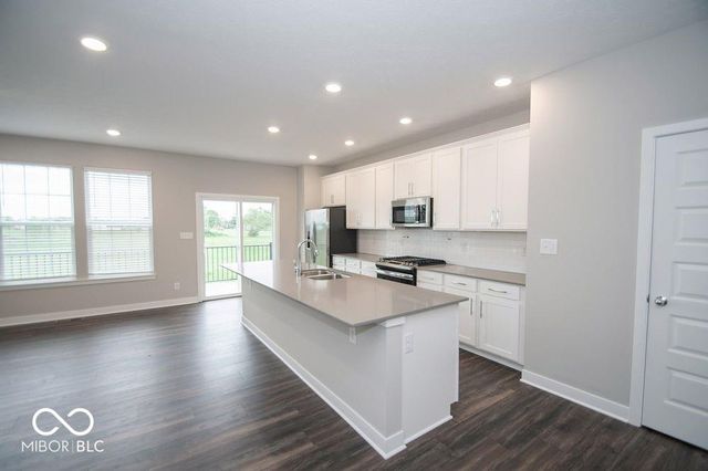 7276 Zanesville Road, Carmel, IN 46033