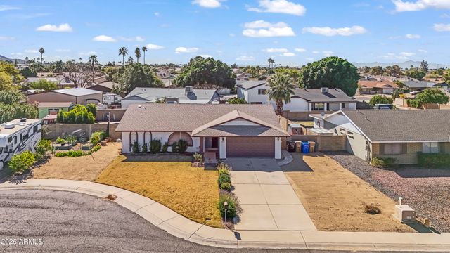 3651 W AIRE LIBRE Avenue, Phoenix, AZ 85053