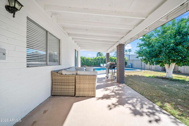 3651 W AIRE LIBRE Avenue, Phoenix, AZ 85053