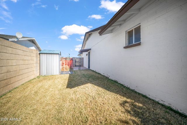 3651 W AIRE LIBRE Avenue, Phoenix, AZ 85053