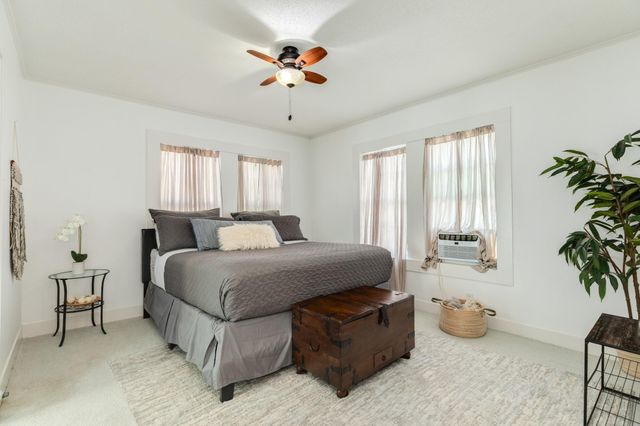 4417 Avenue R, Galveston, TX 77550