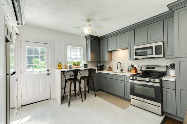 4417 Avenue R, Galveston, TX 77550