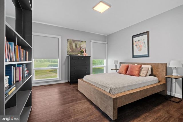 1506 PLEASANT VIEW RD, Coopersburg, PA 18036