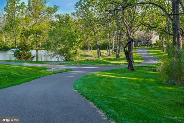 1506 PLEASANT VIEW RD, Coopersburg, PA 18036