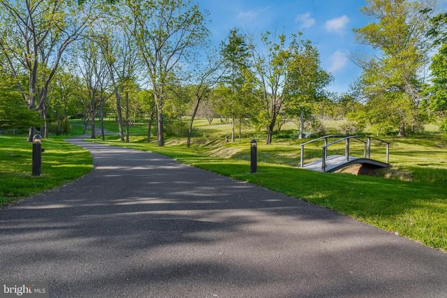 1506 PLEASANT VIEW RD, Coopersburg, PA 18036