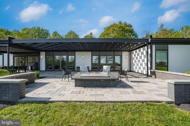 1506 PLEASANT VIEW RD, Coopersburg, PA 18036