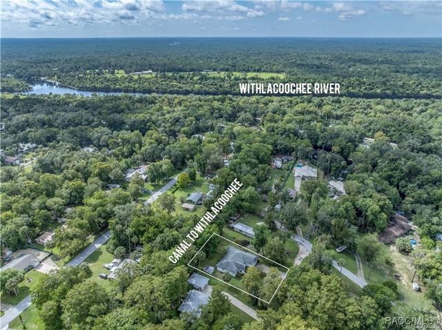 9 Cypress Lane, Inglis, FL 34449