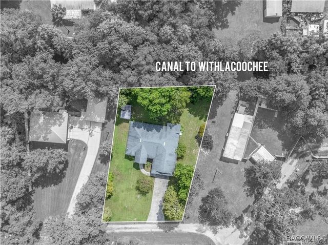 9 Cypress Lane, Inglis, FL 34449