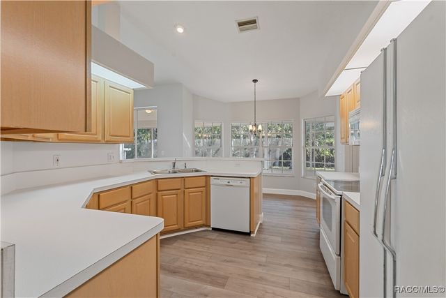 9 Cypress Lane, Inglis, FL 34449