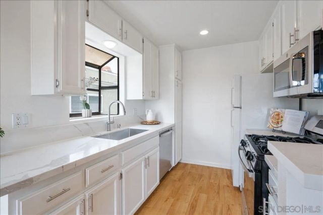 1934 Missouri St. 1, San Diego, CA 92109