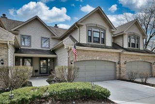 185 Benton Lane 2, Bloomingdale, IL 60108