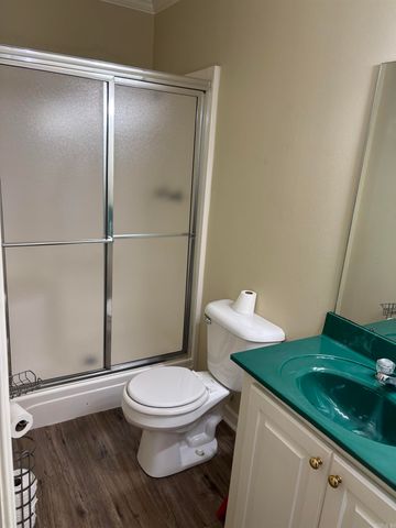 1006 Austin St, Camden, AR 71701