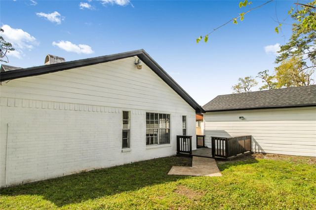 10322 Nold Drive, Houston, TX 77016