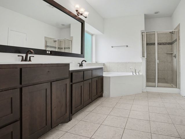 113 Brighton Drive, Desoto, TX 75115