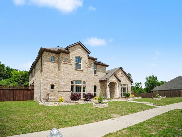 113 Brighton Drive, Desoto, TX 75115