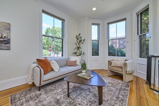 400 Broadway 3, Somerville, MA 02145