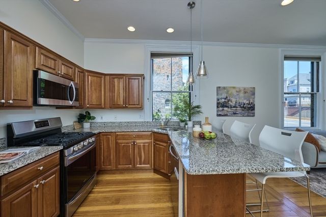400 Broadway 3, Somerville, MA 02145
