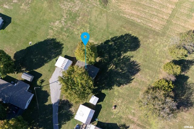 2961 N Rocky Comfort Road, Makanda, IL 62958