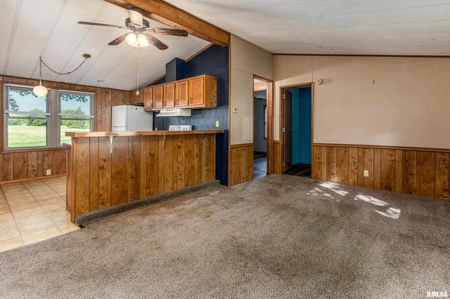 2961 N Rocky Comfort Road, Makanda, IL 62958