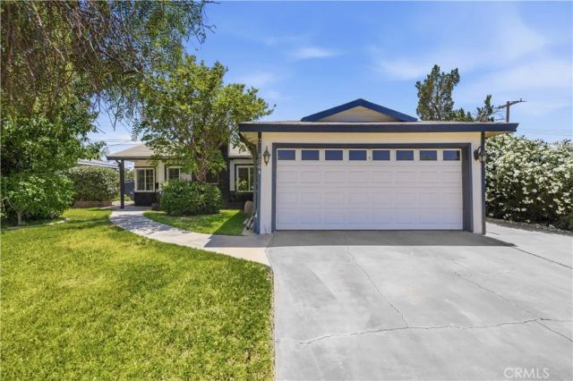 1104 W W Avenue J10, Lancaster, CA 93534
