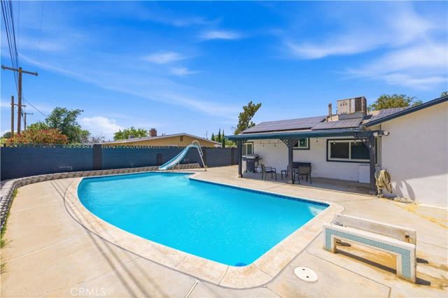 1104 W W Avenue J10, Lancaster, CA 93534