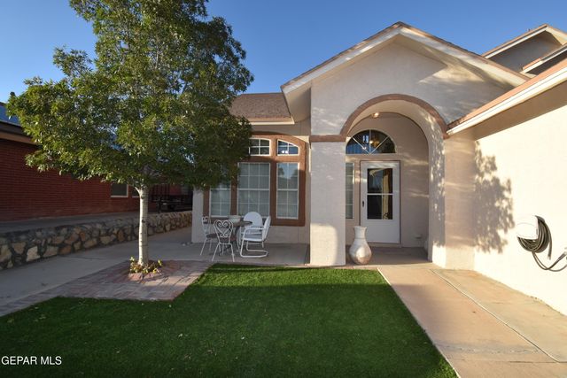 12565 GILDED SUN Drive, El Paso, TX 79938