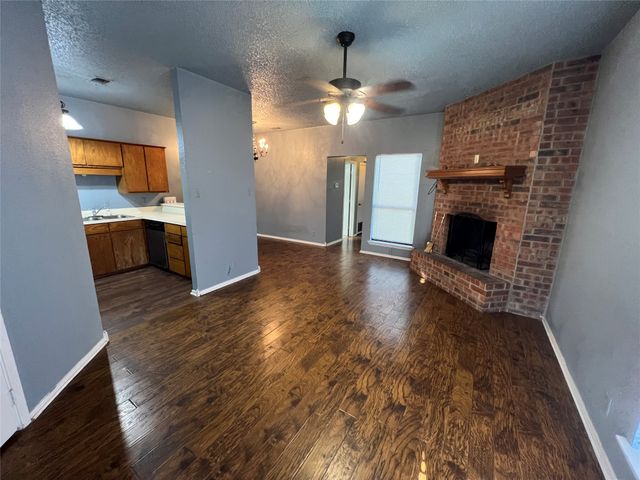 1509 N Grant Drive B, Sherman, TX 75092