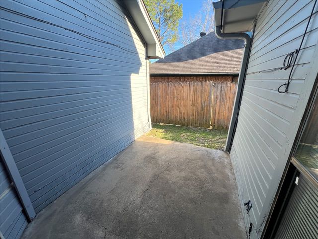 1509 N Grant Drive B, Sherman, TX 75092