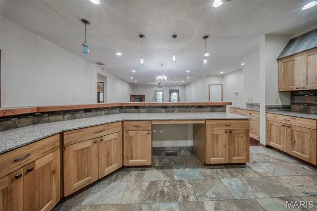 283 Broken Post Drive, Richland, MO 65556